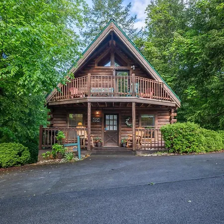 26 Bearfoot Landing Cabin